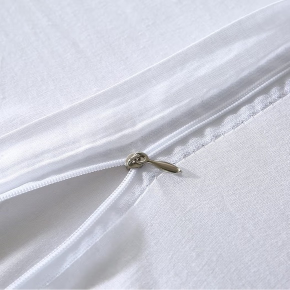 WINLIFE Standard Pillow Shams, White, 100% Cotton, Set of 2, 20''x 26'', White - Picture 2 of 7